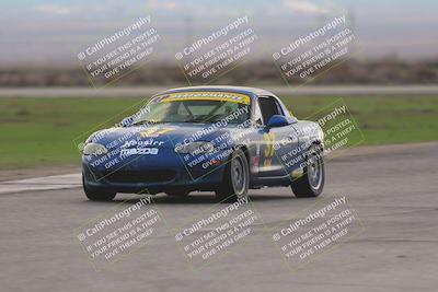 media/Jan-14-2023-CalClub SCCA (Sat) [[d2757389b8]]/Group 7/Race (Sunset)/